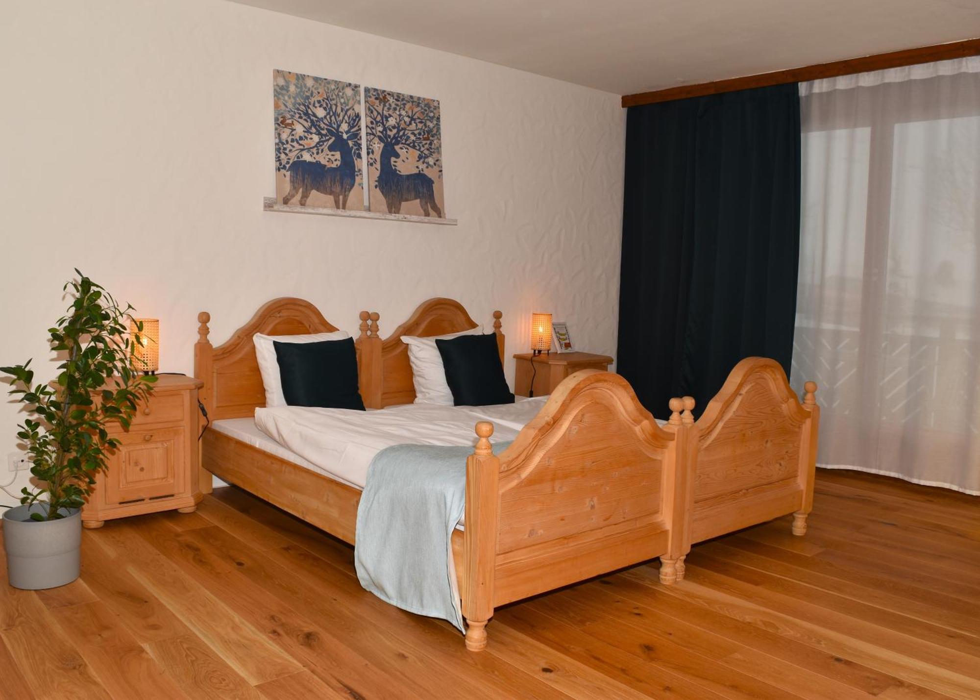 Ferienwohnungen Hotel Bellevue 젤리스베르크 외부 사진